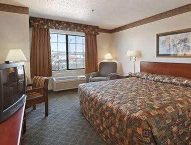 Hotel Super 8 By Wyndham Worth North 2*